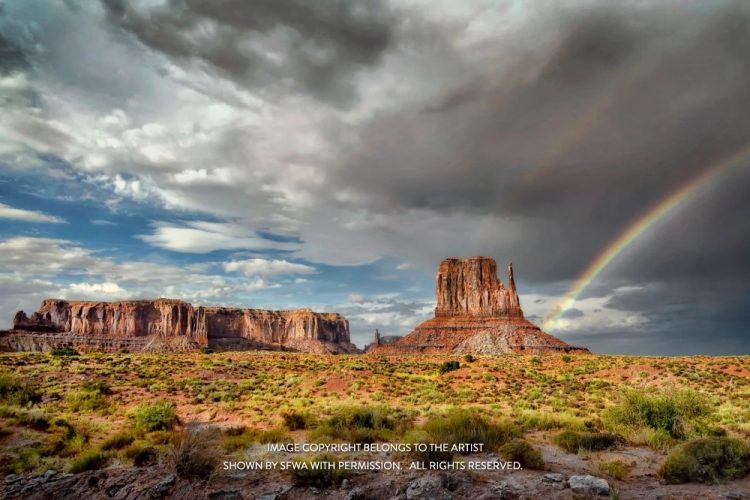 BorrelliPa_MittenButte,MonumentValley_Photo_36x24