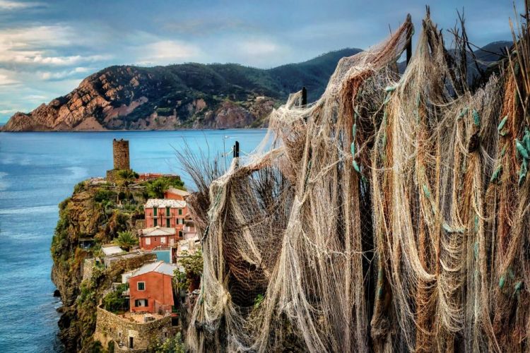 BorrelliPa-Vernazza-Cinque-Terre_pho-24x36jpg