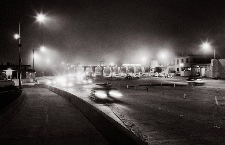 McGarrahDa-GOLDEN-GATE-BRIDGE-TOLL-BOOTHS_PhotoArt_12x16