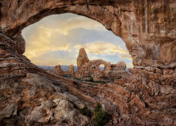 BorrelliPa_Turret-Arch-Utah_Photo_36x45