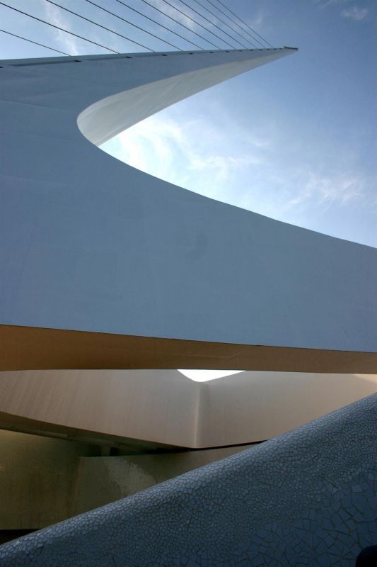 1_VanZandtVi-Sundial-Bridge_1