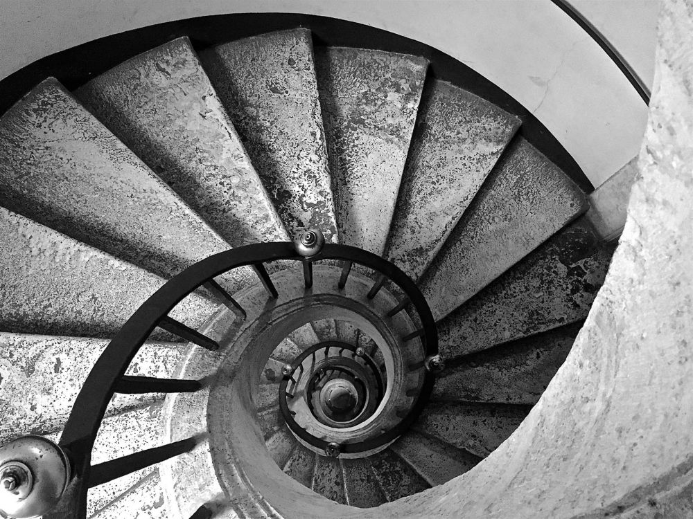 NedeauJa-Bernini-Staircase_Photo_24x36
