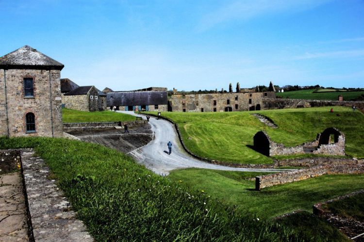 VanZandtVi-Charles-Fort-Kinsale_Photo_21x27