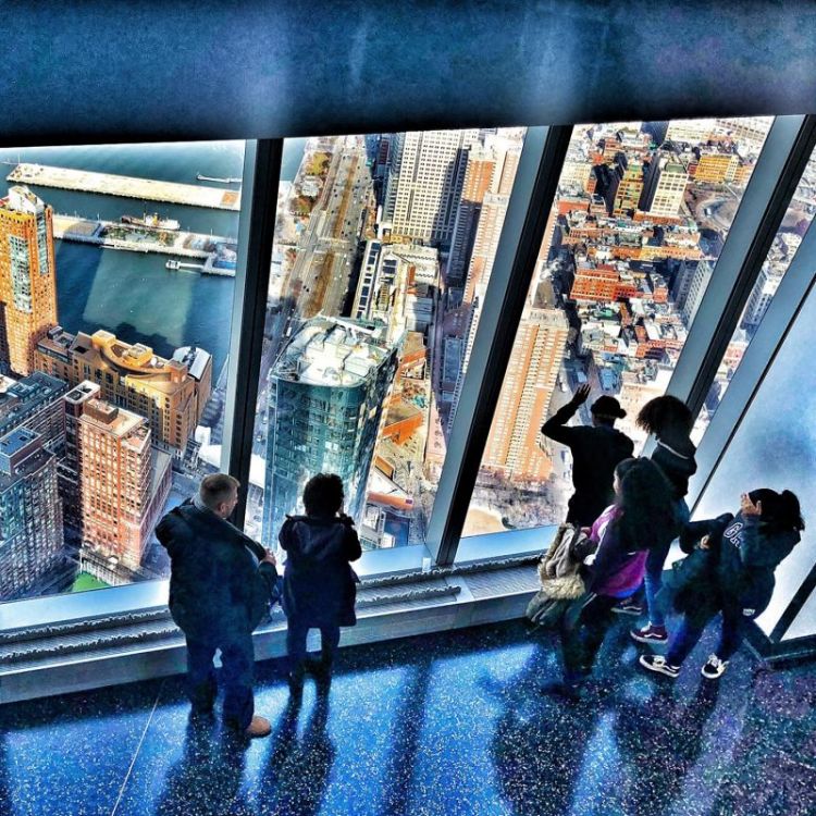 SobolHe-100-Floor-Vista-One-World-Trade-Center-NYC_Photo_12x12