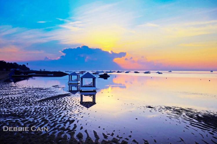 CainDe-Sunrise-in-Sanur-Bali_Photo_21x27