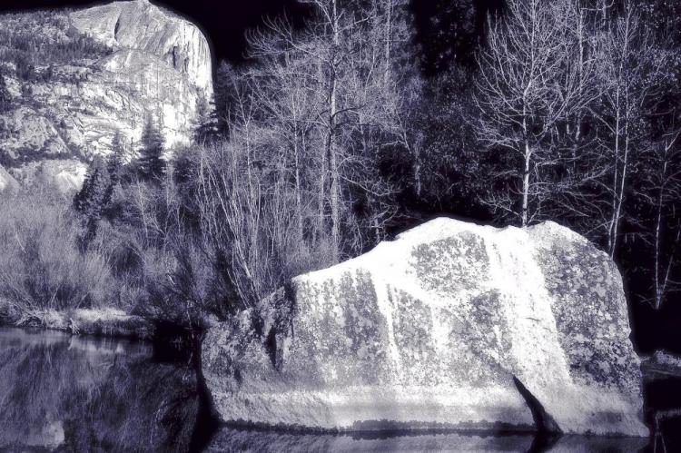 NedeauJa-Rock-Face_Photo_20x24