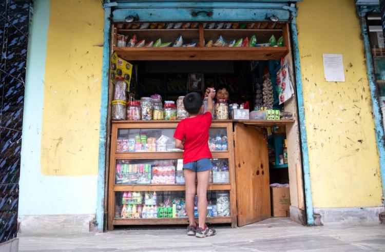 GuerreroCh-The-Sweet-Shop_Photo_15x19