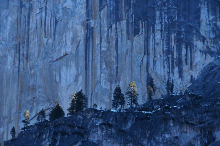 EverittAn-Yosemite-Granite_Photo_21x27
