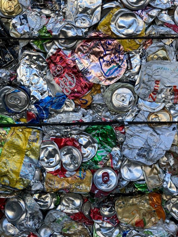 BarnettJu-Recycled-Cans-Marin-Sanitary-Service-Photo_20x30