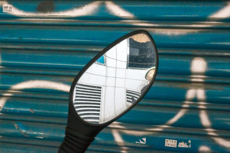JustenGl-Motorcycle-Mirror-with-Blue-Door-Photo_8x12