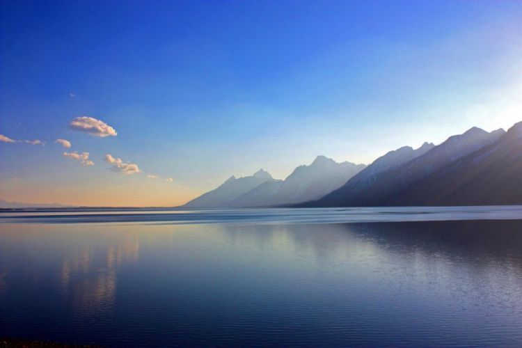 VanZandtVi-Yellowstone-Lake_Photo_21x27