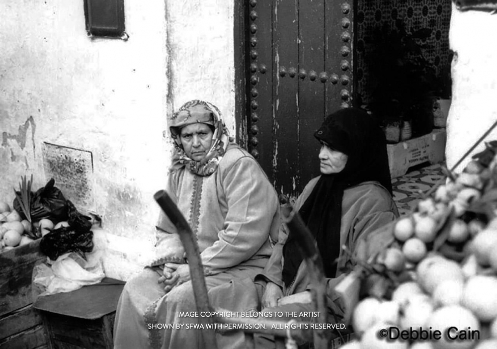 CainDe_MoroccanWomen_Photo_20x16